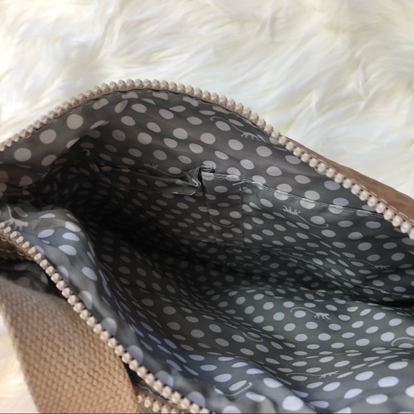 Kipling Alvar Metallic Glow Crossbody Bag Champagne - Picture 4 of 6